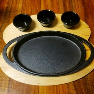 Cast-iron dip serving set